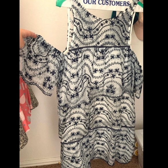 Cold Shoulder Ruffle Dress - Picture 3 of 5